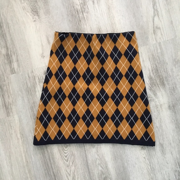 Dresses & Skirts - argyle mustard yellow and black pencil skirt